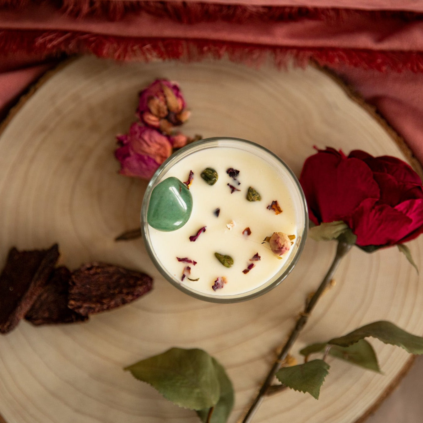 Velvet Rose Oud Candle