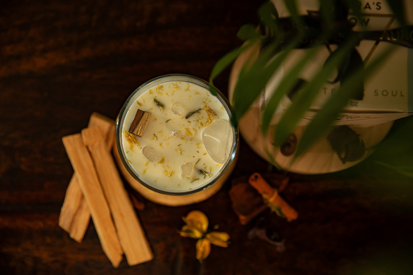 Musk Sandalwood Candle